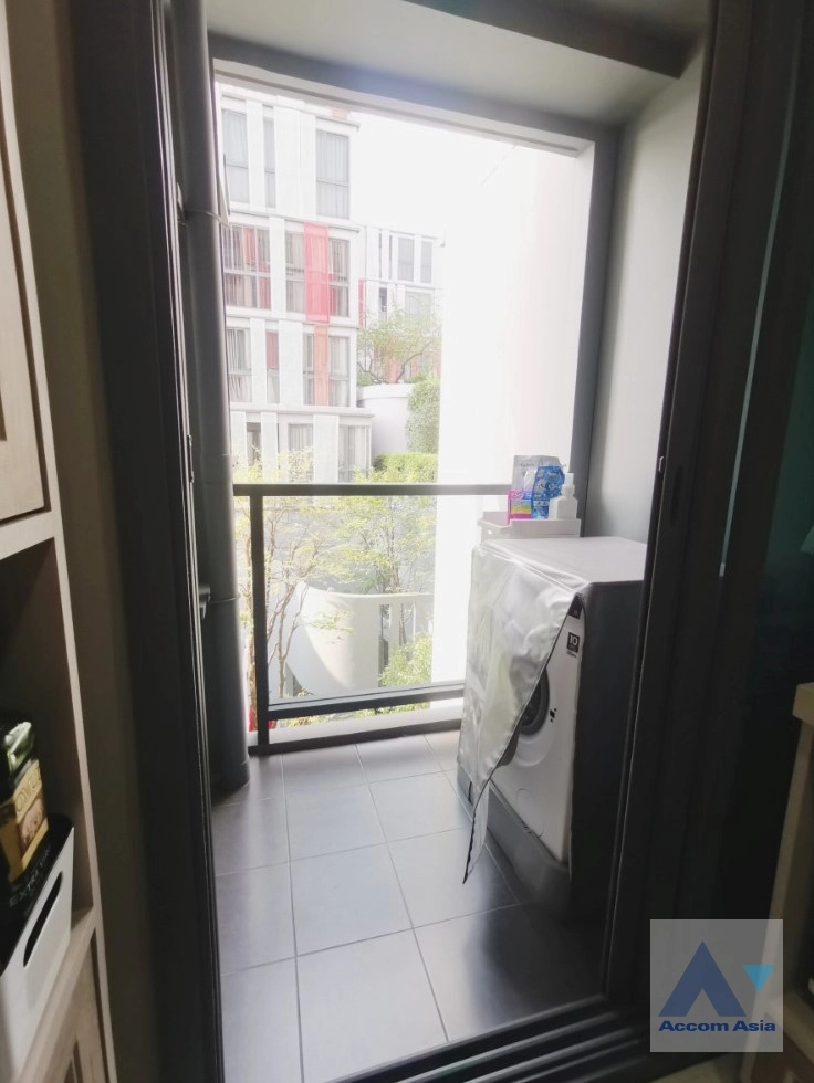 8  2 br Condominium For Sale in Sukhumvit ,Bangkok BTS Ekkamai at Taka Haus Ekkamai 12 AA35975