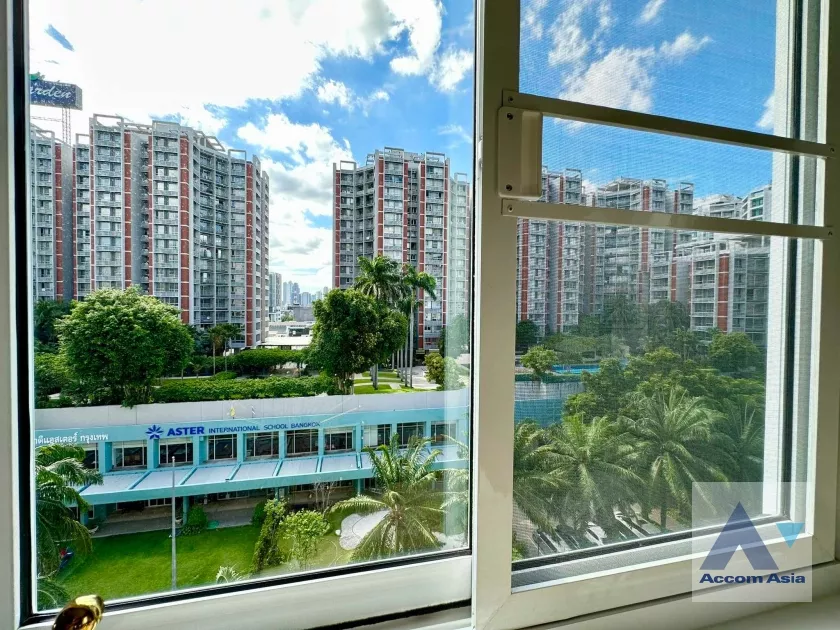 17  2 br Condominium For Sale in Sathorn ,Bangkok BTS Chong Nonsi - BRT Nararam 3 at Fortune Condo Town AA35983