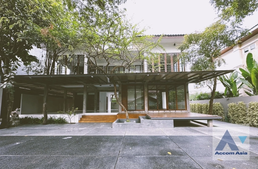 unit House For Rent in Ratchadaphisek, Bangkok  near MRT Lat Phrao (AA35989)