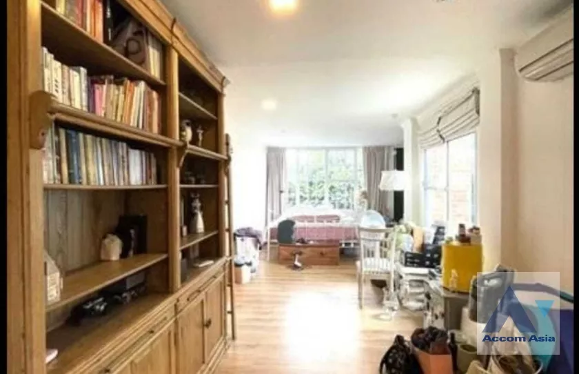  1  2 br Townhouse For Sale in Lat Phrao ,Bangkok  at Home Park AA35990