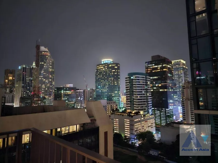 6  1 br Condominium For Rent in Ploenchit ,Bangkok BTS Chitlom at 28 Chidlom AA35996