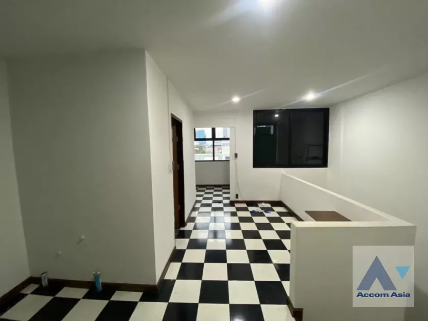 5  5 br Townhouse For Rent in Sukhumvit ,Bangkok BTS Ekkamai at Park Avenue AA35997