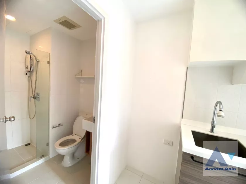 6  1 br Condominium For Sale in  ,Bangkok MRT Khlong Toei at Condolette Pixel Sathorn AA35998