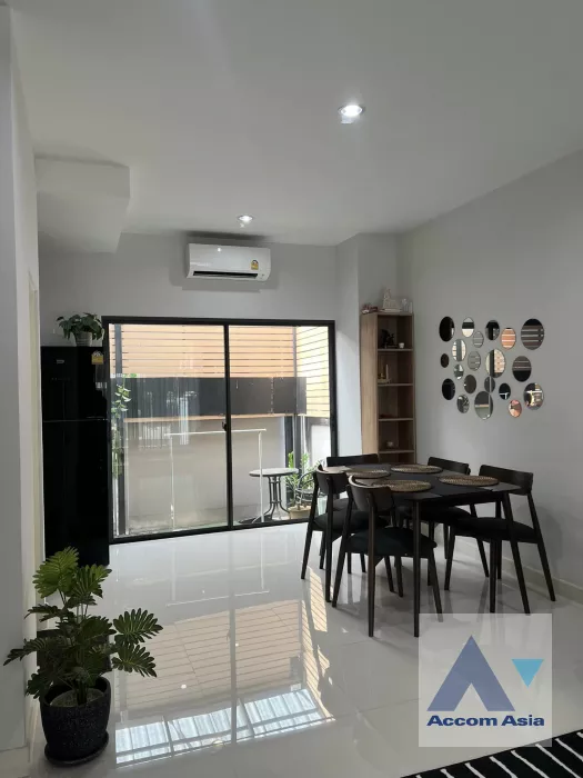  1  3 br Townhouse For Rent in Latkrabang ,Bangkok  at Newly modern style living place AA36002