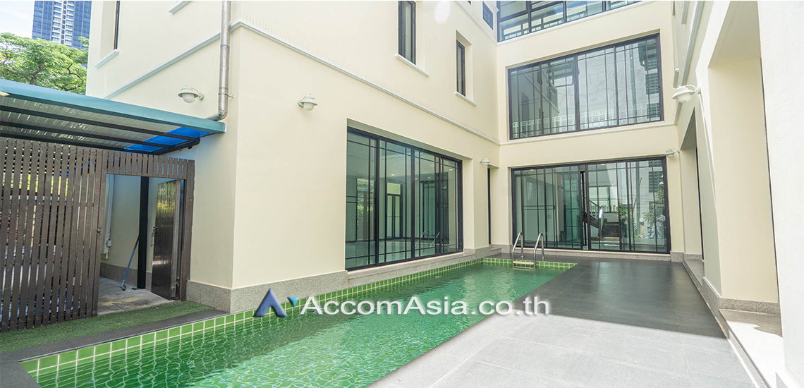 3House for Rent Compound In CBD-Sukhumvit-Bangkok Private Swimming Pool / AccomAsia