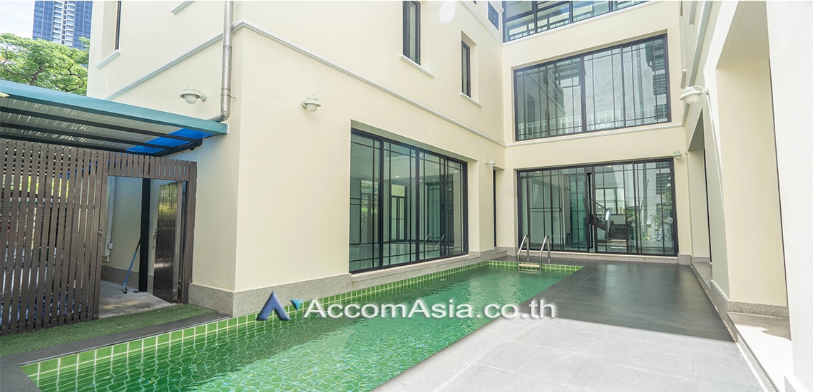  1  5 br House For Rent in Sukhumvit ,Bangkok BTS Thong Lo at Compound In CBD 65023