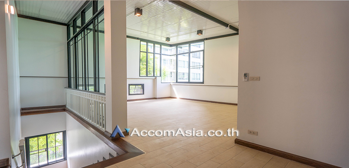 16  5 br House For Rent in Sukhumvit ,Bangkok BTS Thong Lo at Compound In CBD 65023