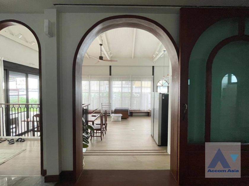 40  4 br House For Rent in Phaholyothin ,Bangkok BTS Victory Monument - ARL Makkasan AA36013