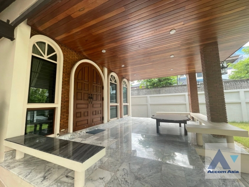 54  4 br House For Rent in Phaholyothin ,Bangkok BTS Victory Monument - ARL Makkasan AA36013