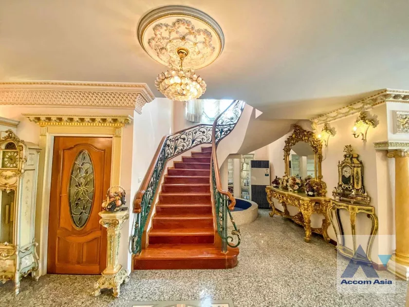 12  4 br House for rent and sale in  ,Bangkok  at Home One  AA36015