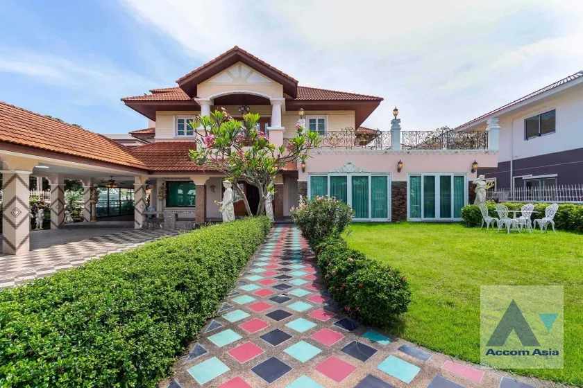 unit 4 Bedrooms  House For Rent & Sale in ,   (AA36015)