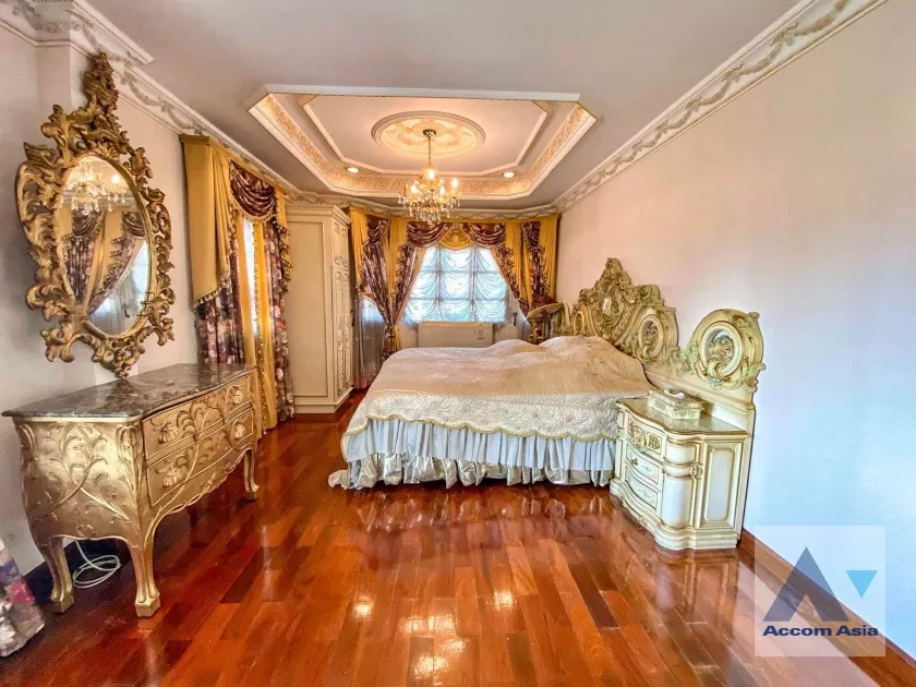 17  4 br House for rent and sale in  ,Bangkok  at Home One  AA36015