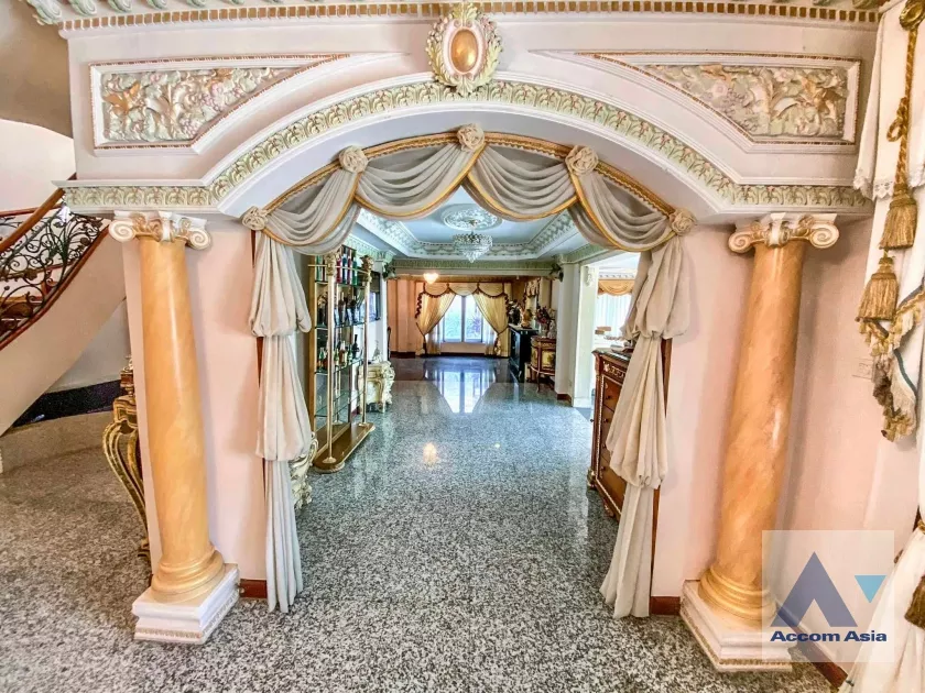 11  4 br House for rent and sale in  ,Bangkok  at Home One  AA36015