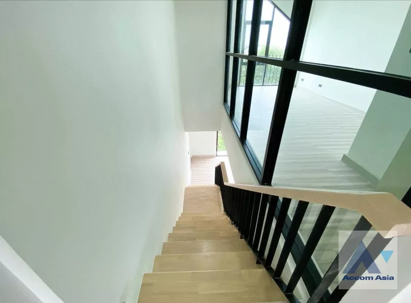 10  3 br Townhouse for rent and sale in Sukhumvit ,Bangkok BTS Udomsuk AA36022