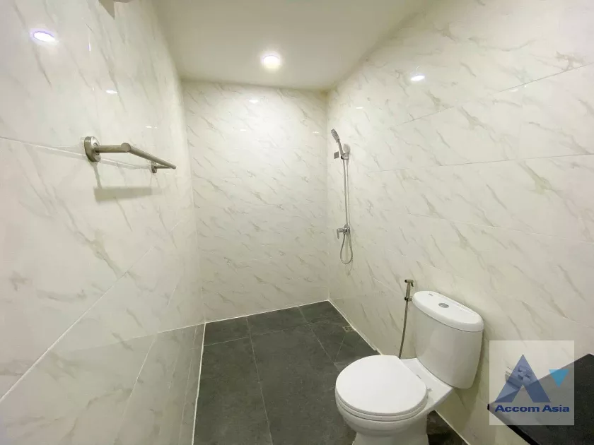 11  3 br Townhouse for rent and sale in Sukhumvit ,Bangkok BTS Udomsuk AA36022