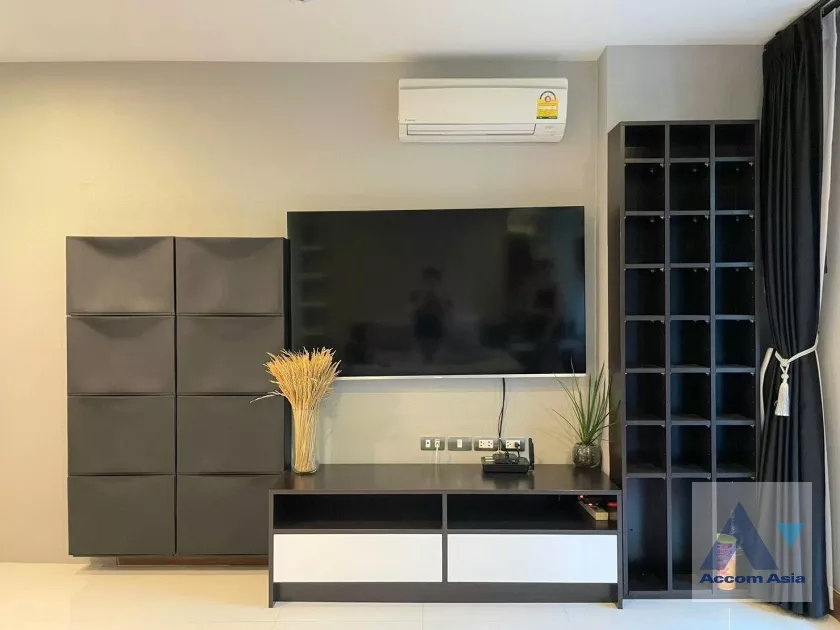 unitTree Condo Ekamai