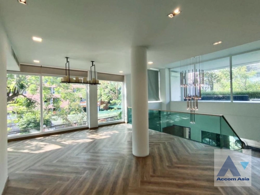  1  3 br Townhouse for rent and sale in Sukhumvit ,Bangkok BTS Thong Lo at Townhouse in Sukhumvit AA36051