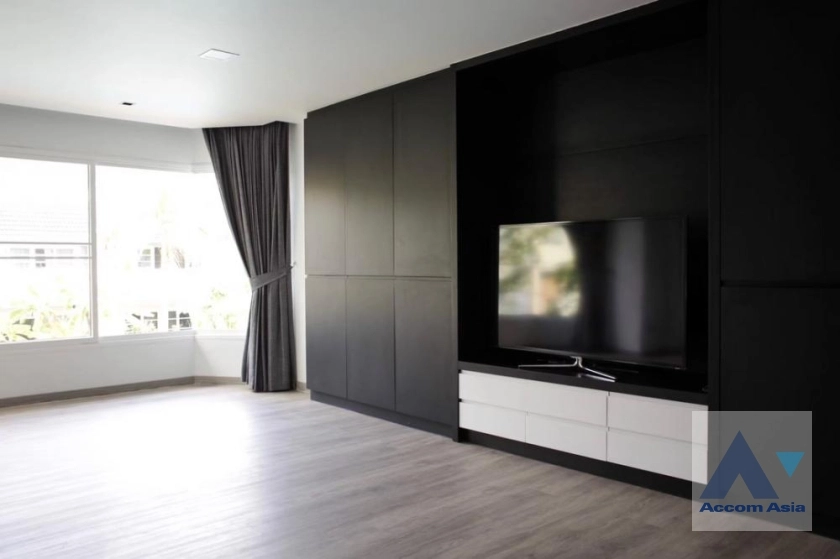 28  3 br Townhouse For Sale in Sukhumvit ,Bangkok BTS Thong Lo at Townhouse in Sukhumvit AA36051