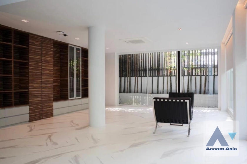 35  3 br Townhouse For Sale in Sukhumvit ,Bangkok BTS Thong Lo at Townhouse in Sukhumvit AA36051