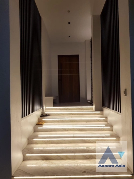 47  3 br Townhouse for rent and sale in Sukhumvit ,Bangkok BTS Thong Lo at Townhouse in Sukhumvit AA36051