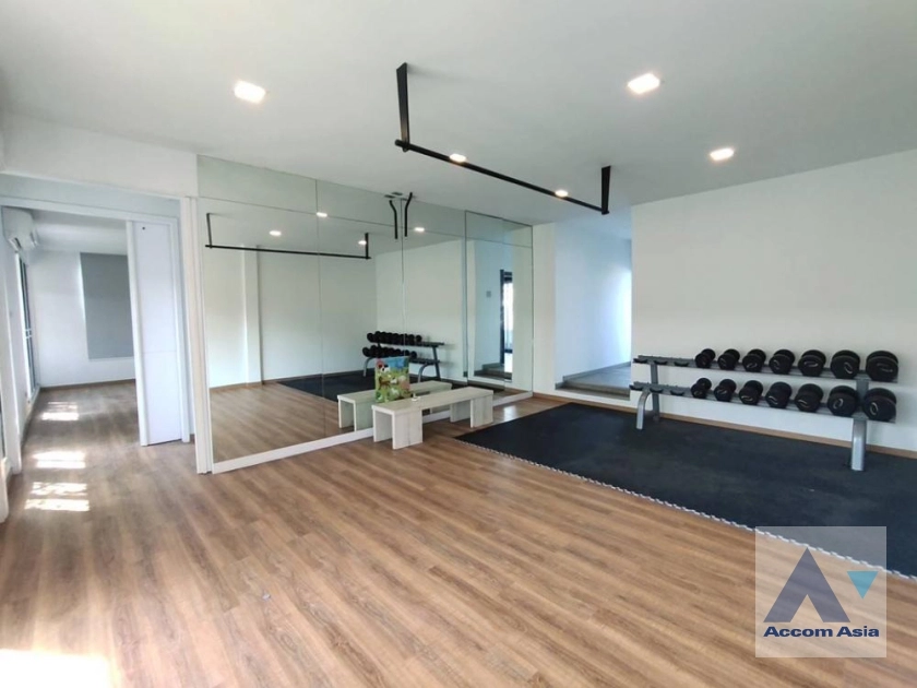 50  3 br Townhouse For Sale in Sukhumvit ,Bangkok BTS Thong Lo at Townhouse in Sukhumvit AA36051