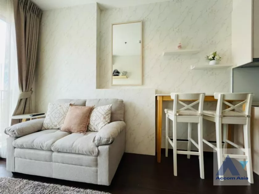 C Ekkamai Condominium  1 Bedroom for Sale BTS Ekkamai in Sukhumvit Bangkok