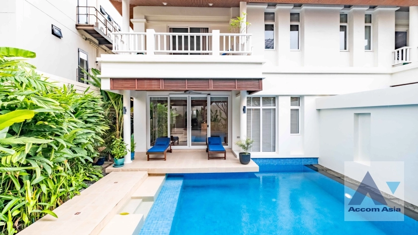 14  4 br House For Rent in sukhumvit ,Bangkok BTS Phrom Phong AA36081