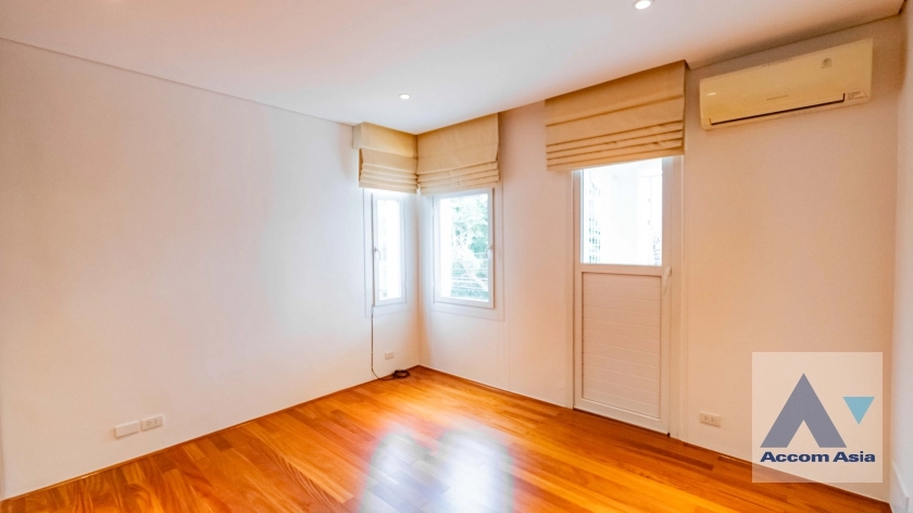 19  4 br House For Rent in Sukhumvit ,Bangkok BTS Phrom Phong AA36081