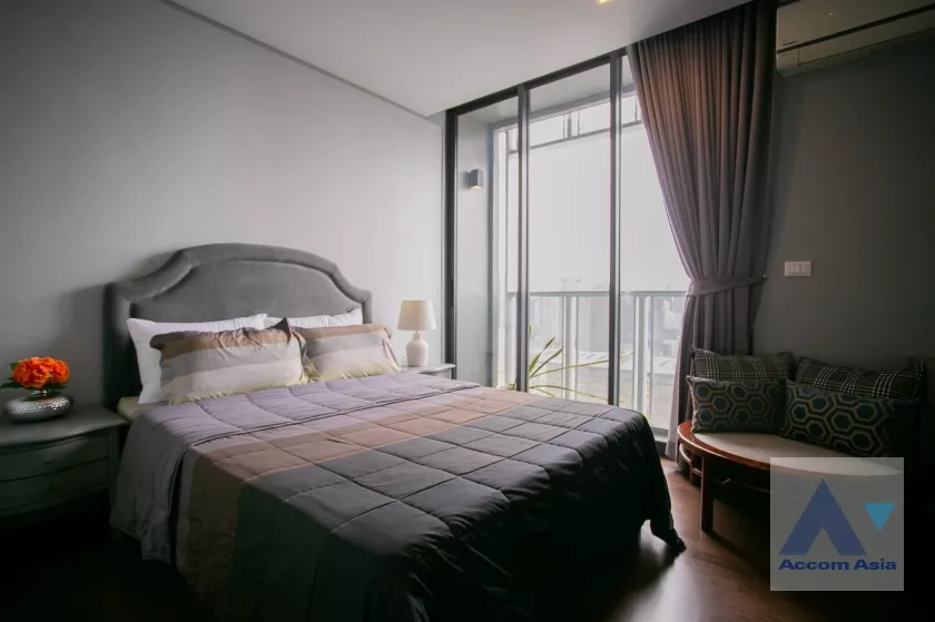 4  1 br Condominium For Sale in Ratchadaphisek ,Bangkok MRT Rama 9 at A Space id Asoke-Ratchada AA36085