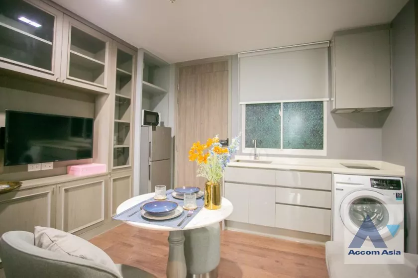 Fully Furnished | A Space id Asoke-Ratchada