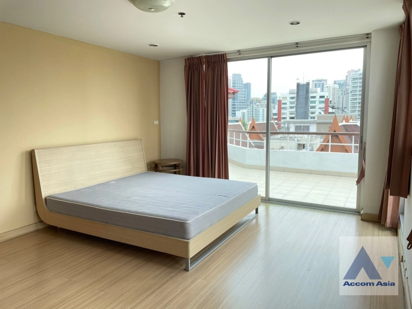 10  2 br Apartment For Rent in Sukhumvit ,Bangkok BTS Asok - MRT Sukhumvit at Private and Peaceful AA36102