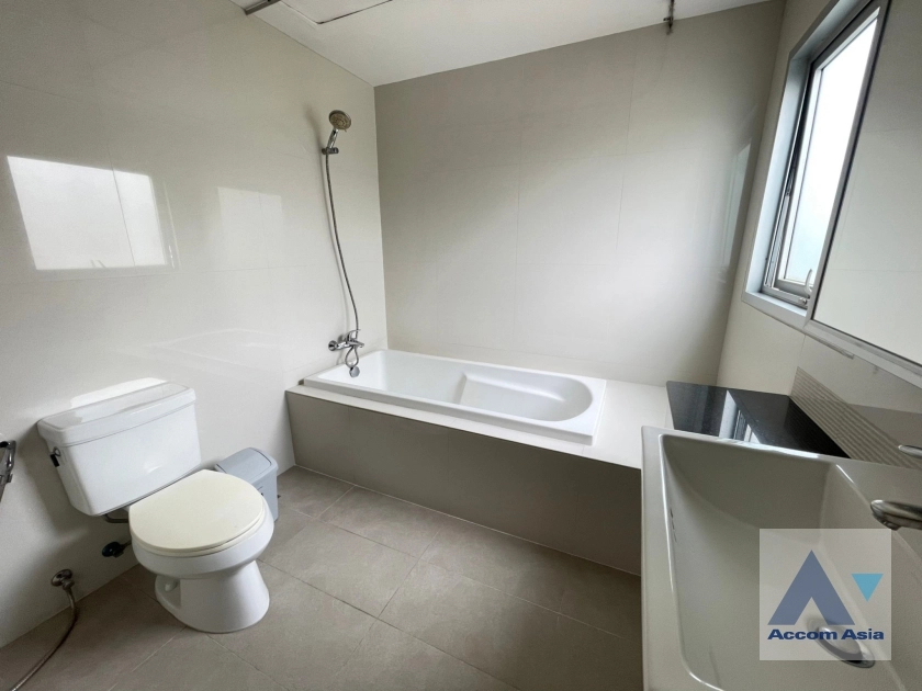 14  2 br Apartment For Rent in Sukhumvit ,Bangkok BTS Asok - MRT Sukhumvit at Private and Peaceful AA36102