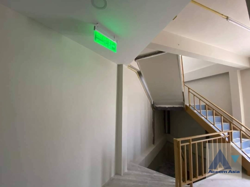 6  Office Space for rent and sale in Sukhumvit ,Bangkok BTS Phrom Phong - MRT Queen Sirikit National Convention Center AA36121