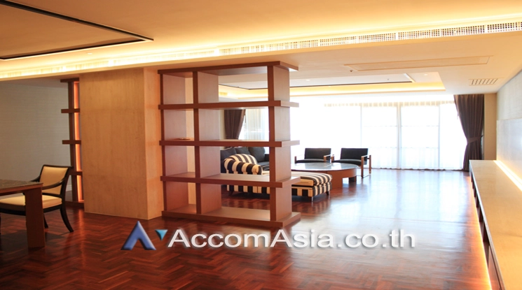 unitPet friendly |  3 Bedrooms  Condominium For Rent in Sukhumvit, Bangkok  near BTS Nana (25034)