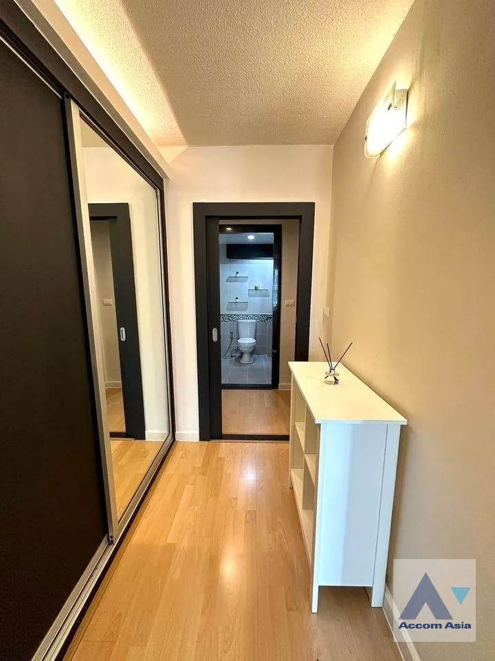 8  1 br Condominium For Sale in Sukhumvit ,Bangkok BTS On Nut at Waterford Sukhumvit 50 AA36129