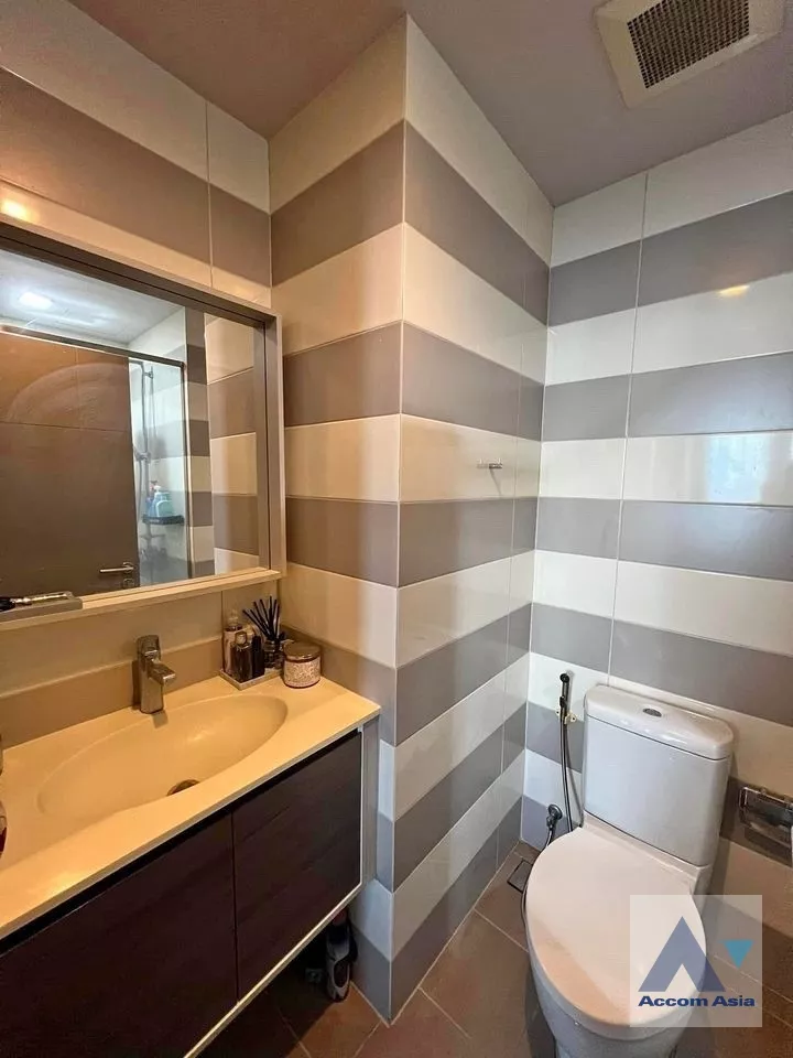 unitFully Furnished | Ceil By Sansiri