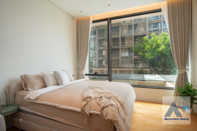  1  1 br Condominium for rent and sale in Ploenchit ,Bangkok BTS Chitlom at Sindhorn Residence AA36143