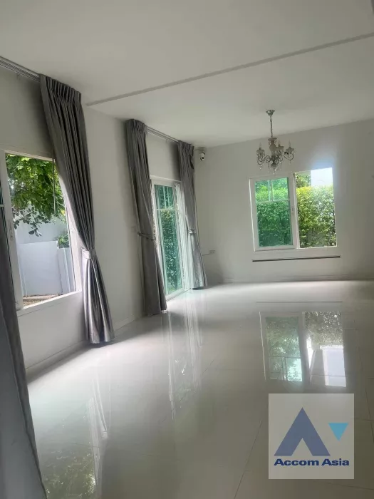  1  3 br House For Sale in Bang Na ,  at Home One  AA36149
