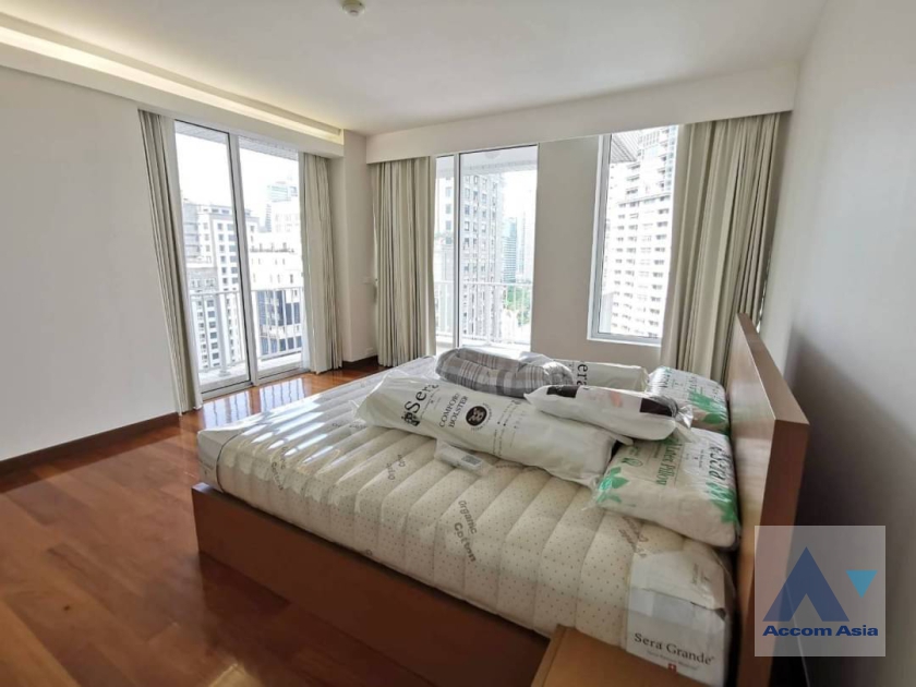 7  3 br Condominium For Rent in Ploenchit ,Bangkok BTS Chitlom at Langsuan Ville AA36166