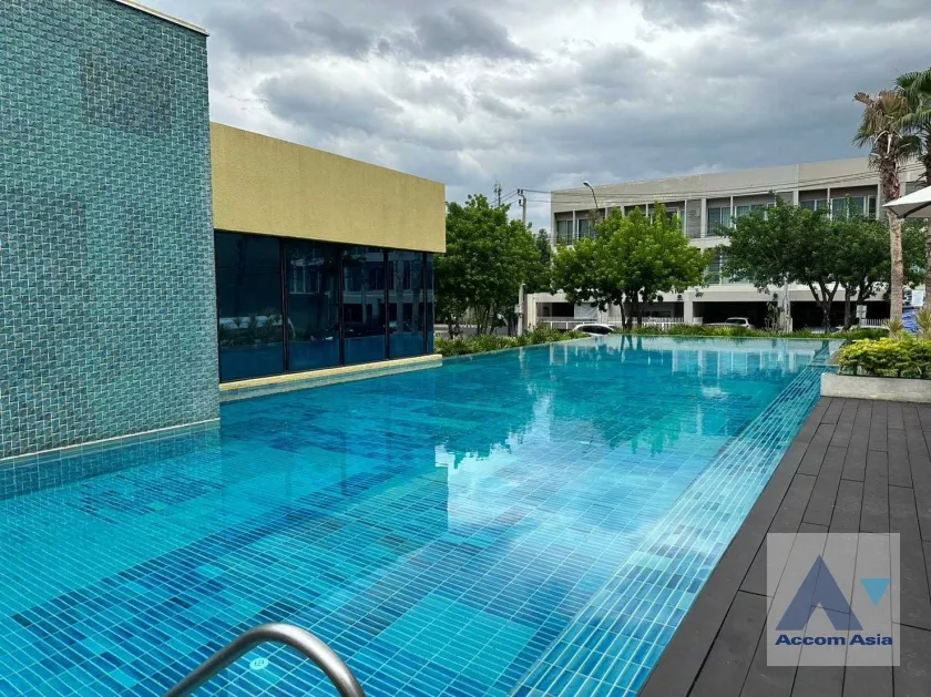 9  3 br Townhouse For Sale in Pattanakarn ,Bangkok ARL Ramkhamhaeng at Noble Cube AA36167