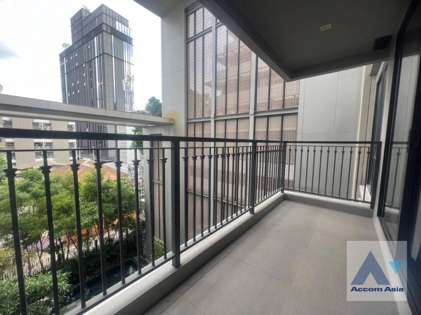 12  3 br Condominium For Rent in Ploenchit ,Bangkok BTS Ratchadamri - MRT Silom at Klass Sarasin-Rajdamri AA36168