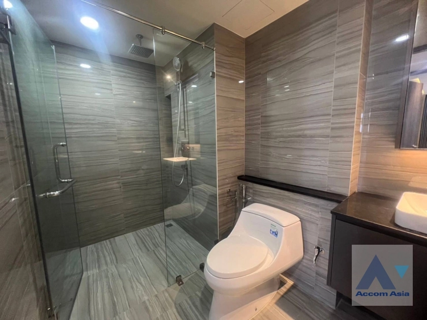 9  3 br Condominium For Rent in Ploenchit ,Bangkok BTS Ratchadamri - MRT Silom at Klass Sarasin-Rajdamri AA36168