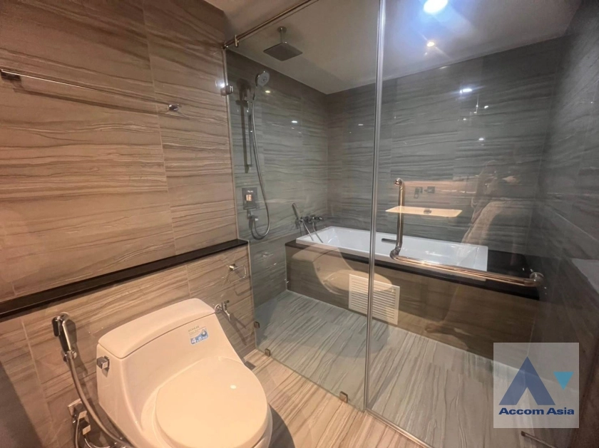 10  3 br Condominium For Rent in Ploenchit ,Bangkok BTS Ratchadamri - MRT Silom at Klass Sarasin-Rajdamri AA36168