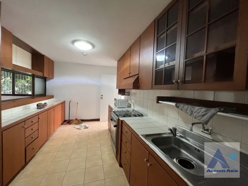 4  3 br Apartment For Rent in Phaholyothin ,Bangkok BTS Sanam Pao at Cozy Balcony - Walk to Sanam Pao BTS AA36171