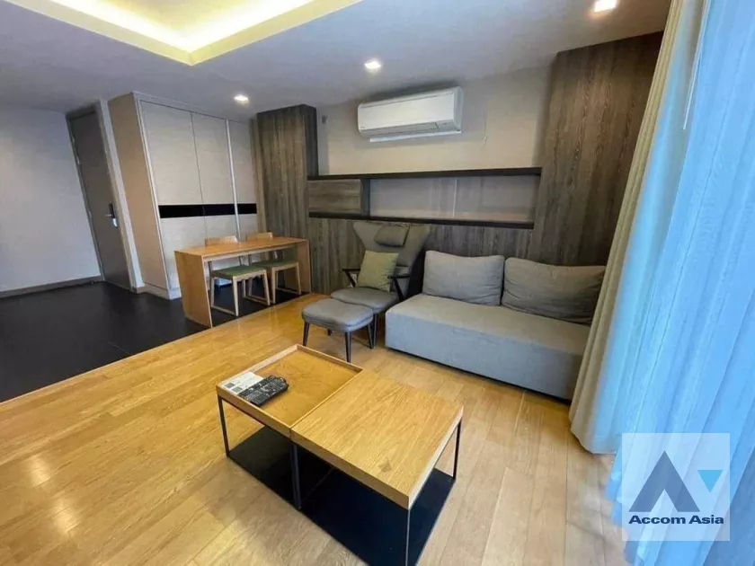  2  1 br Condominium For Rent in Sukhumvit ,Bangkok BTS Thong Lo at Via Botani AA36179