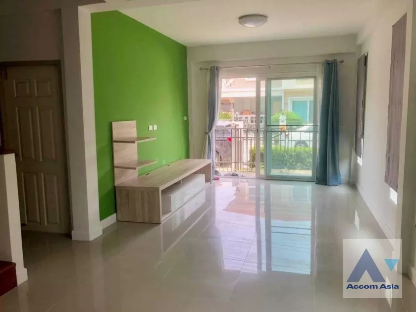  1  3 br House For Sale in Pattanakarn ,Bangkok  at House AA36184