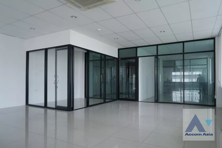 unitOffice | S69 Office and Warehouse Space