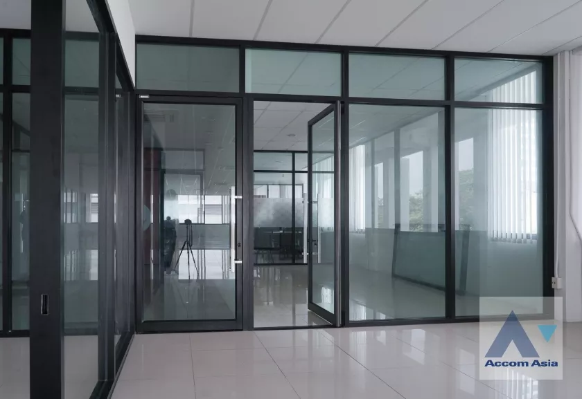 9  Office Space For Rent in Sukhumvit ,Bangkok BTS Phra khanong at S69 Office and Warehouse Space AA36188