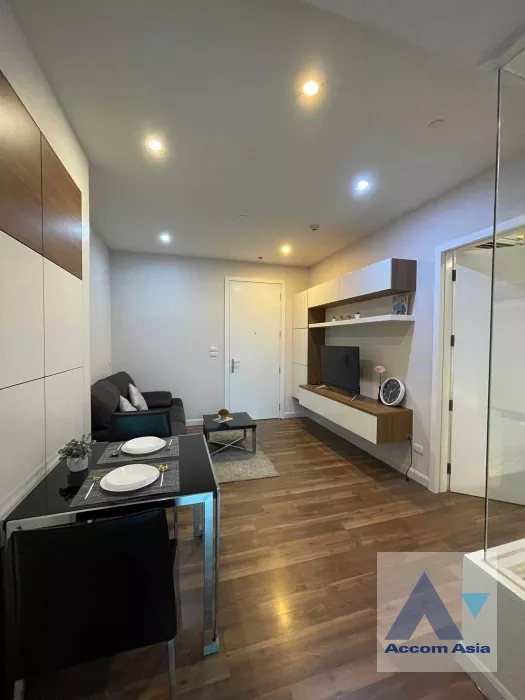 Fully Furnished | The Room Sukhumvit 62 Condominium  1 Bedroom for Sale & Rent BTS Punnawithi in Sukhumvit Bangkok