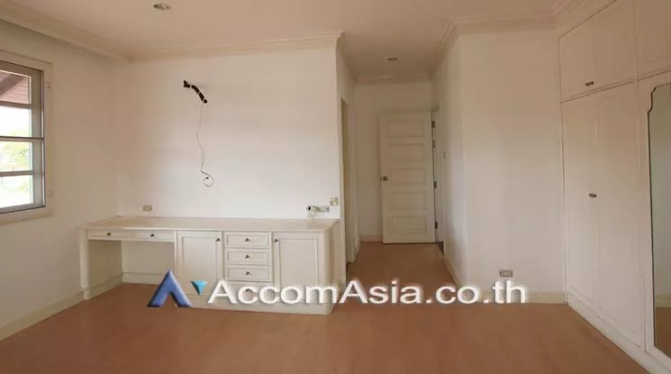 9  5 br House For Rent in Samutprakan ,Samutprakan BTS Bang Na at Lakeside Villa 1 55042